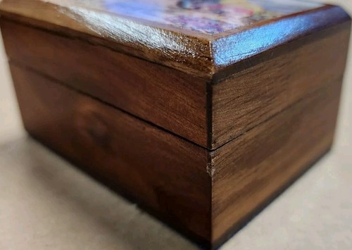Vintage 3.25 in Wooden Annabella Trinket Box Handcrafted in Caribbean Eve Foster - Picture 3 of 7
