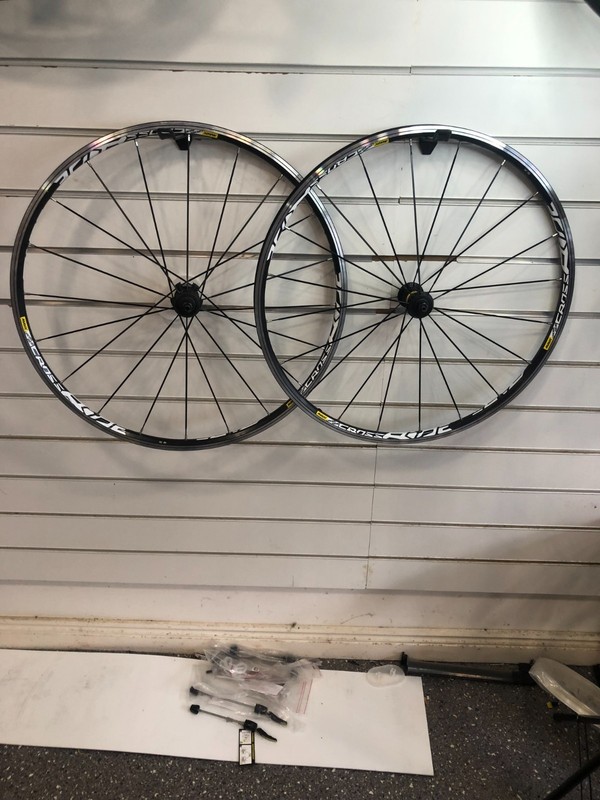 new mavic crossride 26" rim brake wheels shimano freehub QR axles