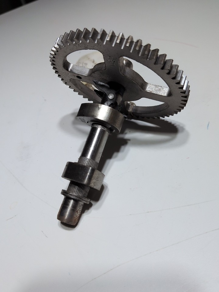 Briggs & Stratton OEM Camshaft Part # 795697 / 790958 / 84008355 | eBay
