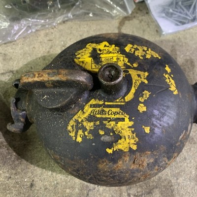 Atlas Copco CLG 30 Schmierstoffgeber Öler Öl Topf Luft