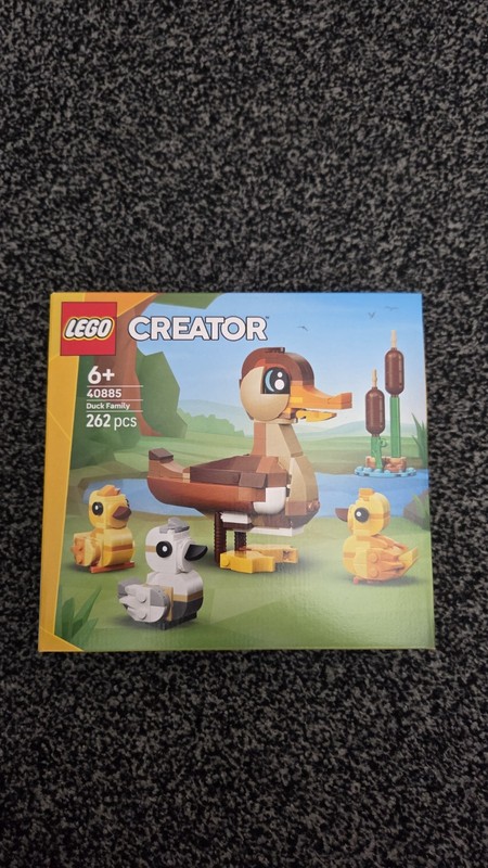 LEGO Creator  Duck Family 40885 . Brand new & sealed.
