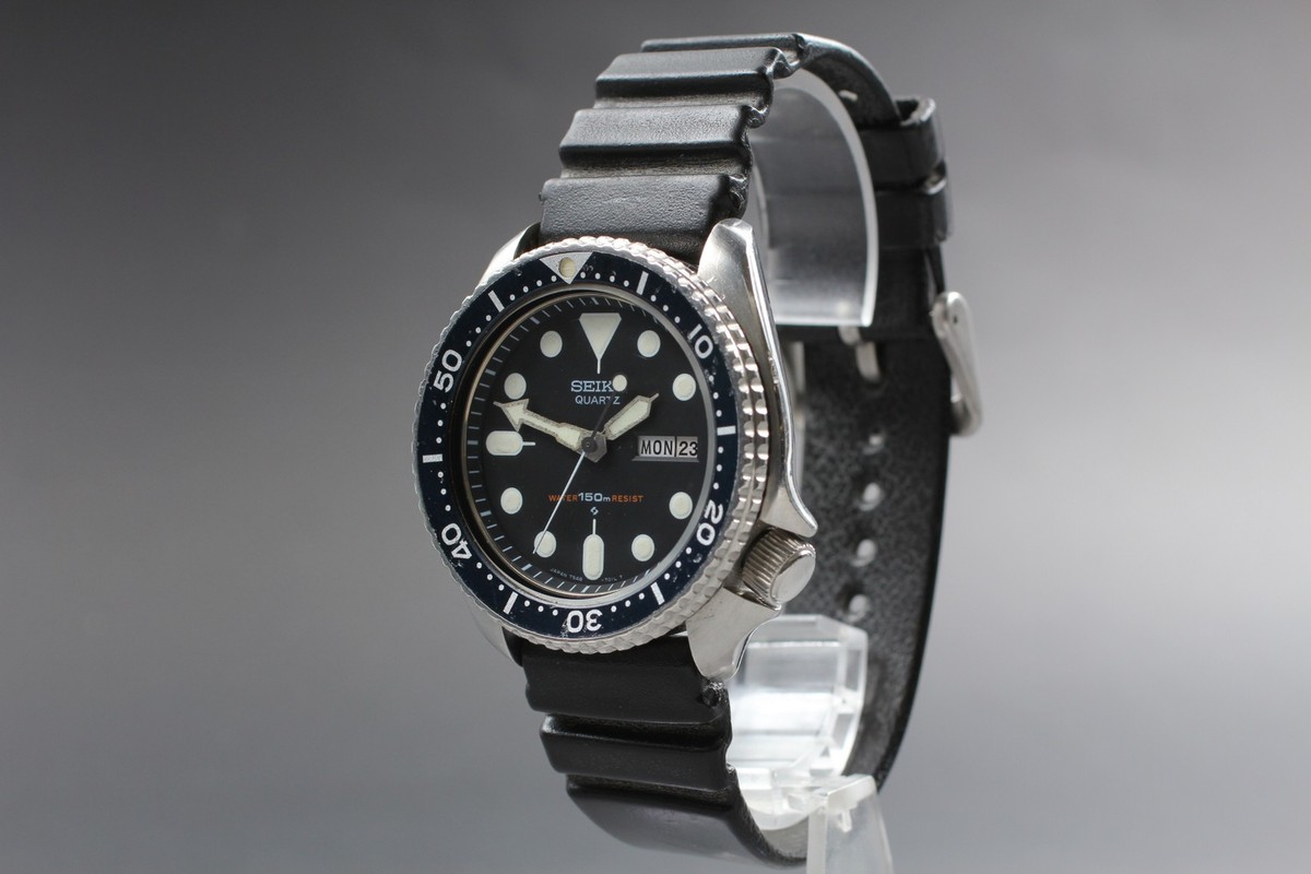 Exc+5] Vintage SEIKO Diver 7548-7000 Black 150m Day Date