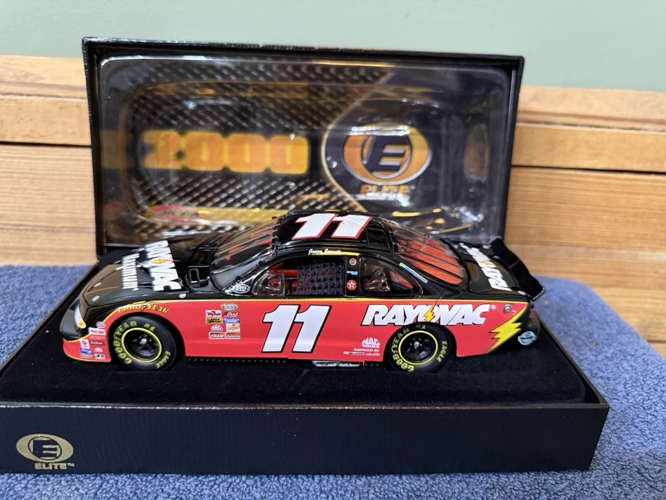 2000 JASON JARRETT #11 RAYOVAC 1:24 RCCA ELITE - Serial # 1 OF 804. NEW IN ORG. - Image 2 of 4