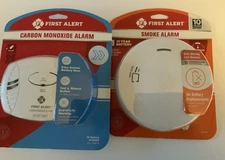 First Alert 10-Year Battery Photoelectric Smoke Alarm + Carbon Monoxide Alarm