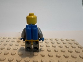 Vintage LEGO Unitron Chief SP049 Minifigure 1994 Space w/ Helmet & Visor