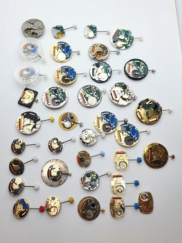 ETA Movement Lot - 36 Pieces - Parts - Picture 6 of 10
