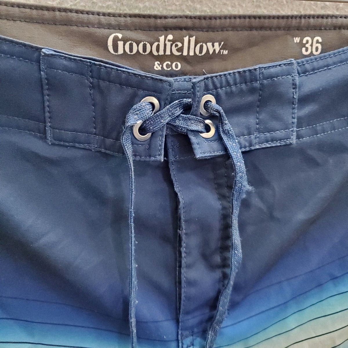 Goodfellow Men Swimwear 36 Blue Ombre Board Shorts Pockets