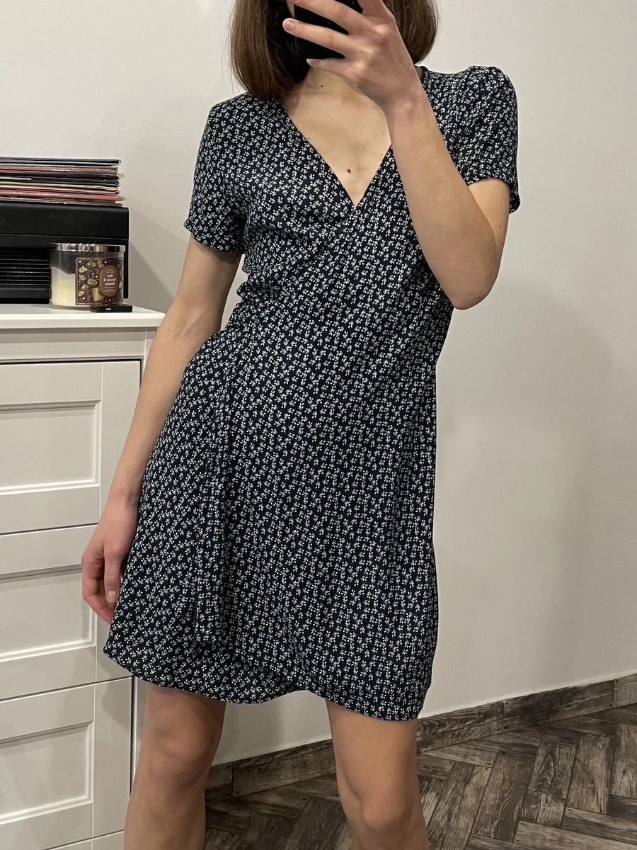 500+ affordable brandy melville robbie dress For Sale