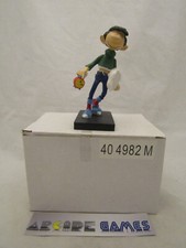 FIGURINE NEUVE GASTON LAGAFFE PLASTOY 2004 - SON REVEIL ET SON OREILLER