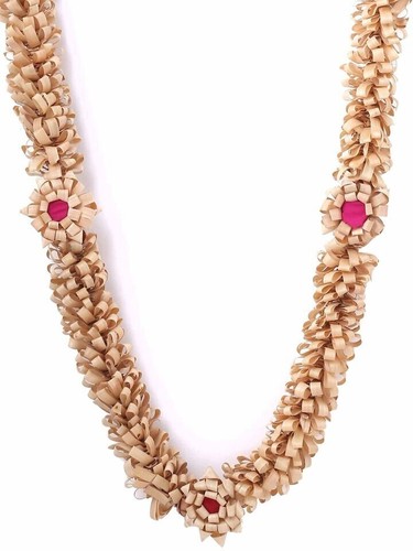Photo Frame Mala | Chandan Scented Wooden Chaal | Wooden Garland (30 Inches - Picture 2 of 5