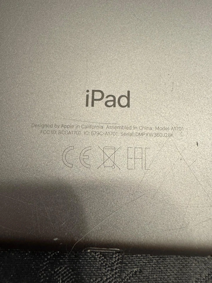 Apple iPad Pro 1. Gen 64GB, Wi-Fi, 10,5 Zoll - Space Grau - Bild 3 von 4