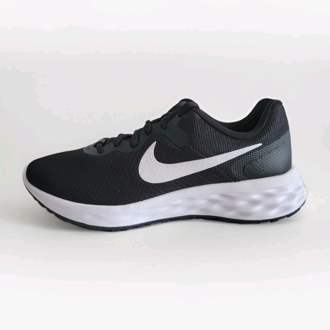 NIKE REVOLUTION 6 NN RUNNING SHOES SIZE UK 5.5 EUR 38.5 (DC3728 003) BLACK/WHITE