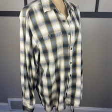 Eastern Mountain Sports Mens Large Flannel Shirt Plaid Button Up Outdoor