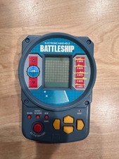 Vintage 1995 Milton Bradley Electronic Hand-held BATTLESHIP game Tested  Works