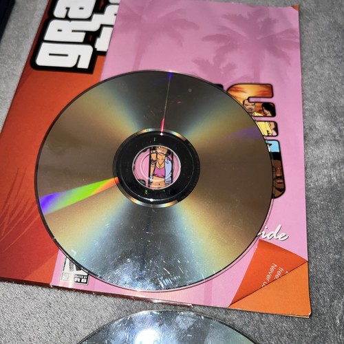 Lot 2x Grand Theft Auto Liberty City Stories Manual/Map & Vice City PS2 - Picture 3 of 5