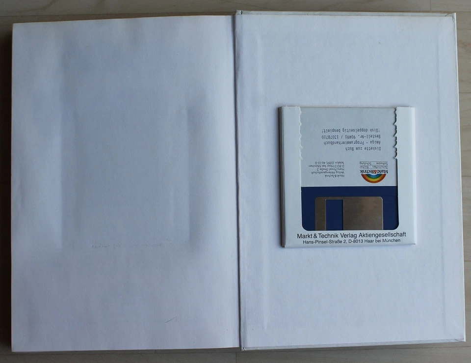 Markt & Technik Amiga Programmier-Handbuch inkl. Diskette - Bild 4 von 4