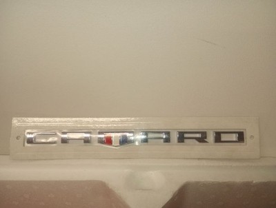 2016-2023 Chevrolet Camaro Chrome Fender Emblem 23273558 Red White
