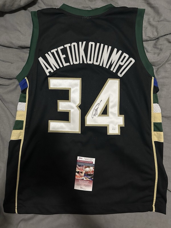 Giannis Antetokounmpo Signed NBA Bucks Icon Jersey JSA