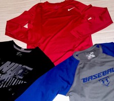 Youth Boy  s Nike Swoosh Shirt Bundle Size Large Lot Of 3 T-Shirts Very Nice  