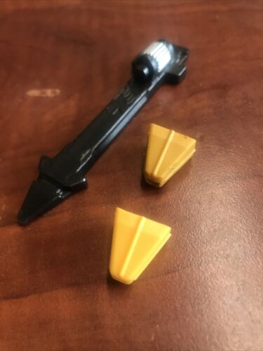 Genuine Part Guide Door Assy Bostitch BTFP2350 0.625”-2” 23 Ga Finish Nailer - Picture 3 of 4