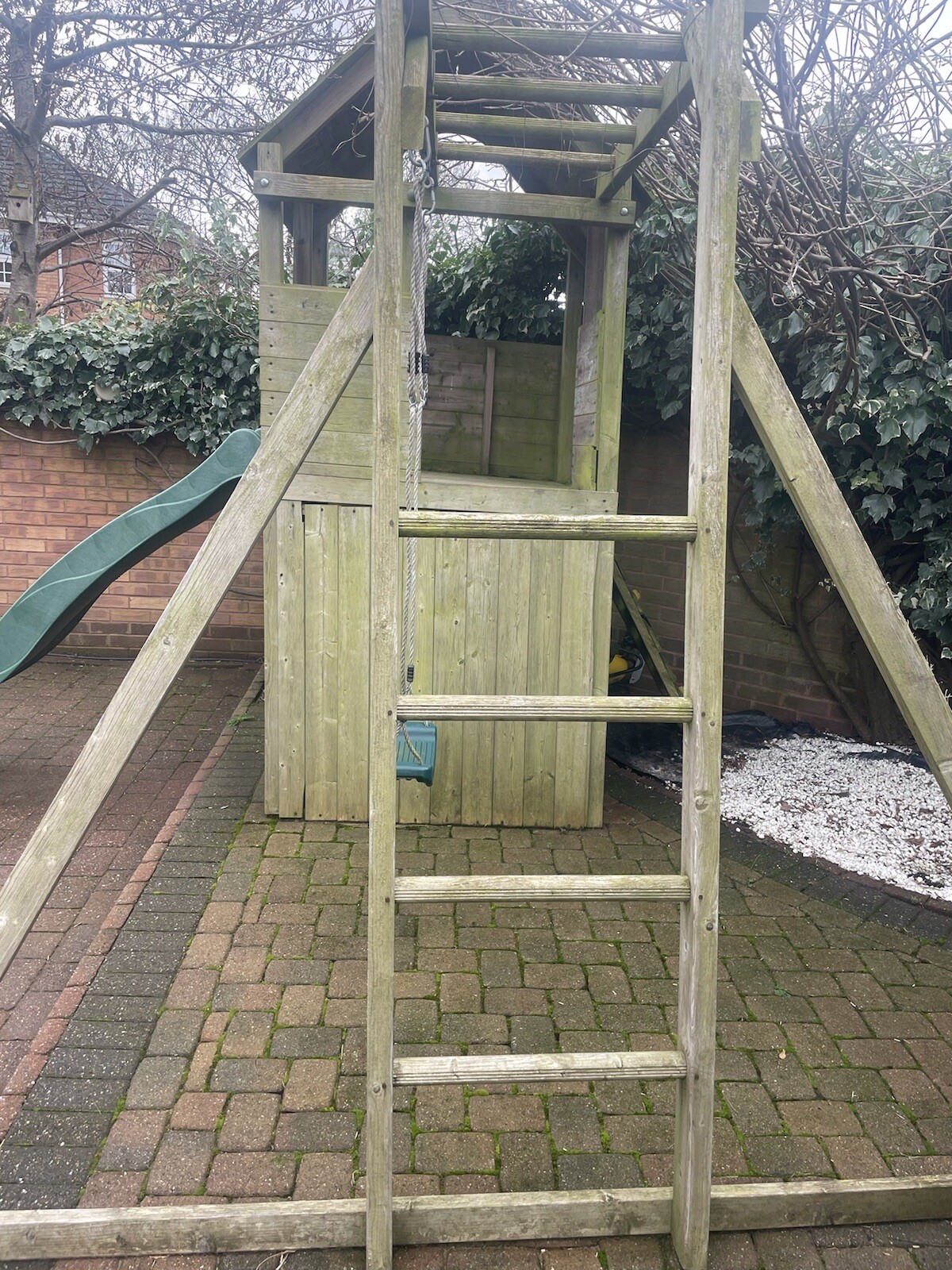 Wooden Climbing Frame Monkey Bars Swing Set Slide Kids Play Park