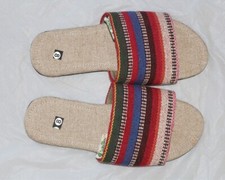 Women's slippers half Size of US- 8