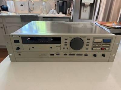 Panasonic SV-3800 Professional Dat Digital Audio Recorder/Player