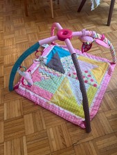 Infantino Go gaga! 4-In-1 Twist & Fold pink activity play mat and gym