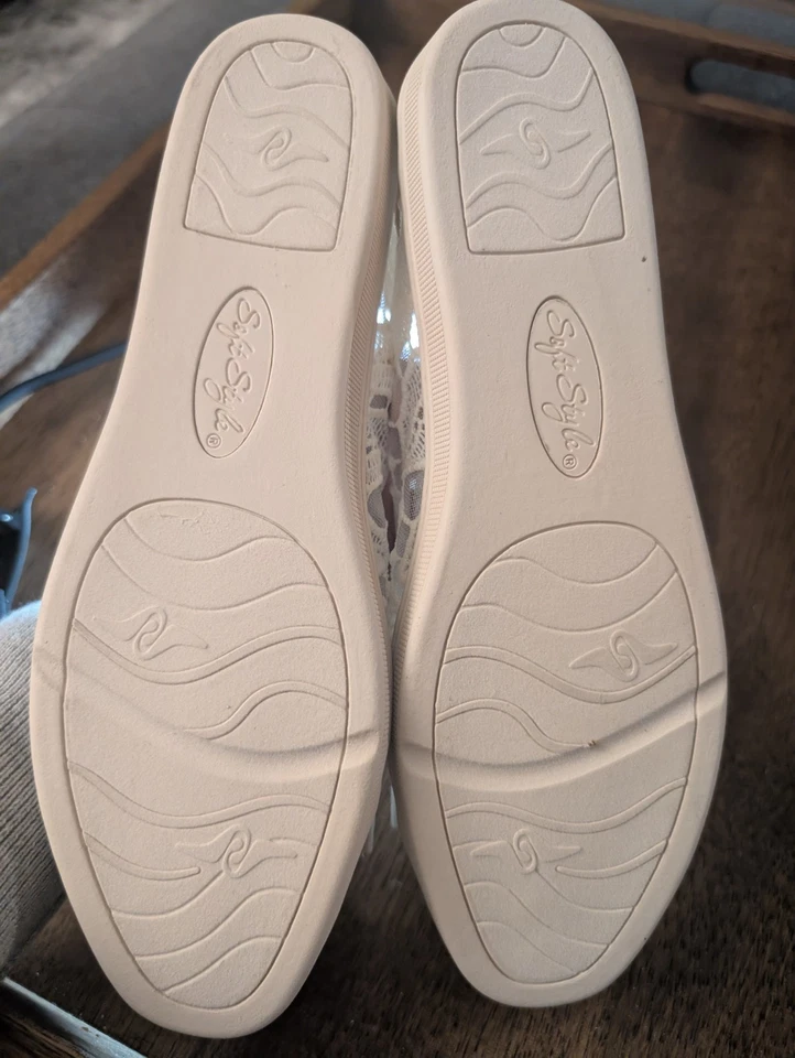 Mocasín Hush Puppies Estilo Suave Para Mujer Fagan Blanco Encaje Sin Cordones 8M Totalmente Nuevo Foto 4 de 4