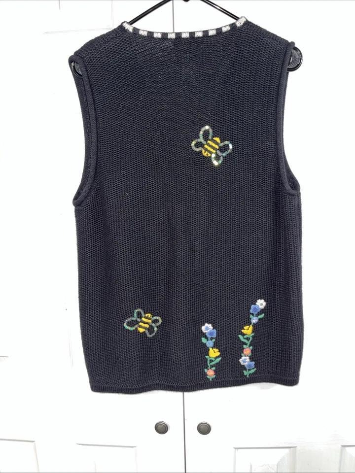 The Quacker Factory Black Bumble Bee Knit Sweater Vest Size Medium - Image 4 of 4
