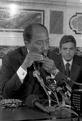 Official Visit Of Egyptian President Anwar El Sadat In Paris. In P- Old Photo 15