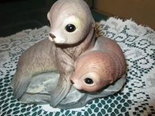 Seal & Pup Porcelain VTG 1981 by HOMCO Hand Painted Porcelain