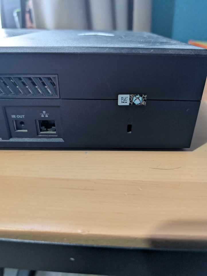 Microsoft Xbox One, photo 4 of 5