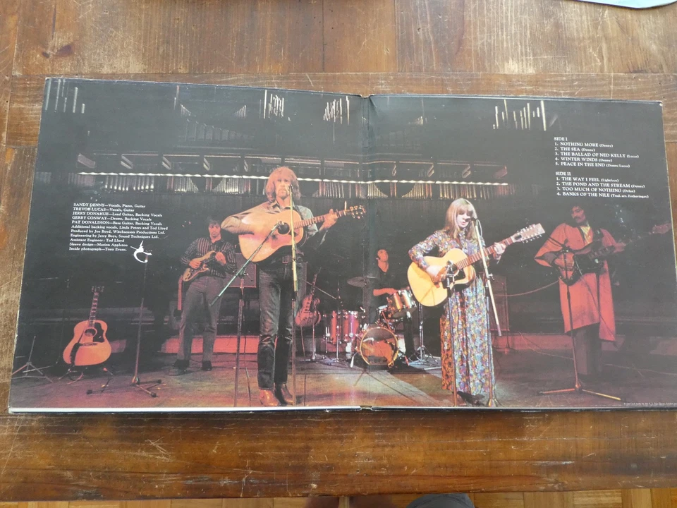 Fotheringay - Fotheringay, UK 1st Pressing, G/F, Smooth Texture - Image 3 of 4