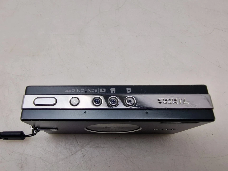 Kodak EasyShare V705 7,1 MP Digitalkamera mit Doppelobjektiv, 5-fach-Zoom - Bild 4 von 4