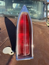 1975 Oldsmobile 98 Right Tail Light Assembly 1976 Oem 75 76 Rh