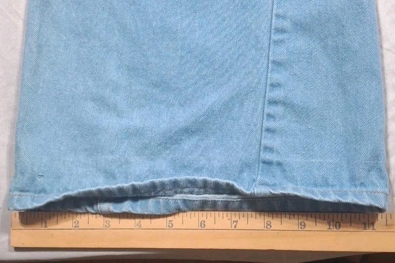 Vintage 70s Women's "Male" Brand Jeans Bell bottom Flare Denim Size 24 X 32 - Image 2 of 4
