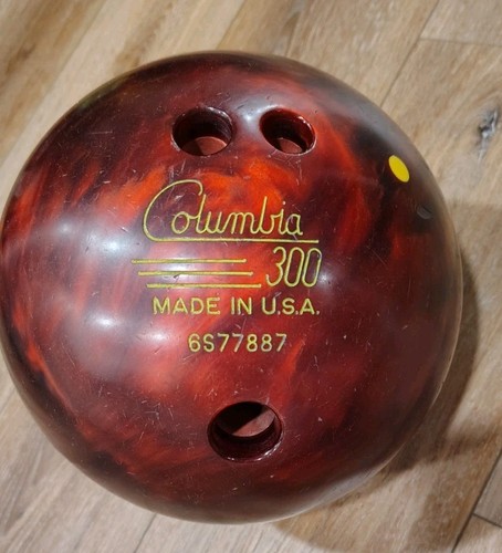 Vintage Columbia 300 Yellow Dot Red Pearl 10 Lb. Bowling Ball w/ Bag - Picture 1 of 10