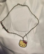 2012 Hello Kitty Sanrio Pendant Necklace Silvertone "Best Friends" 17.5"
