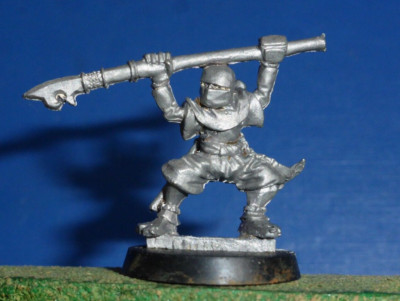 Citadel Warhammer OH1 Ninja with Spear Games Workshop Metal 1980`s oop
