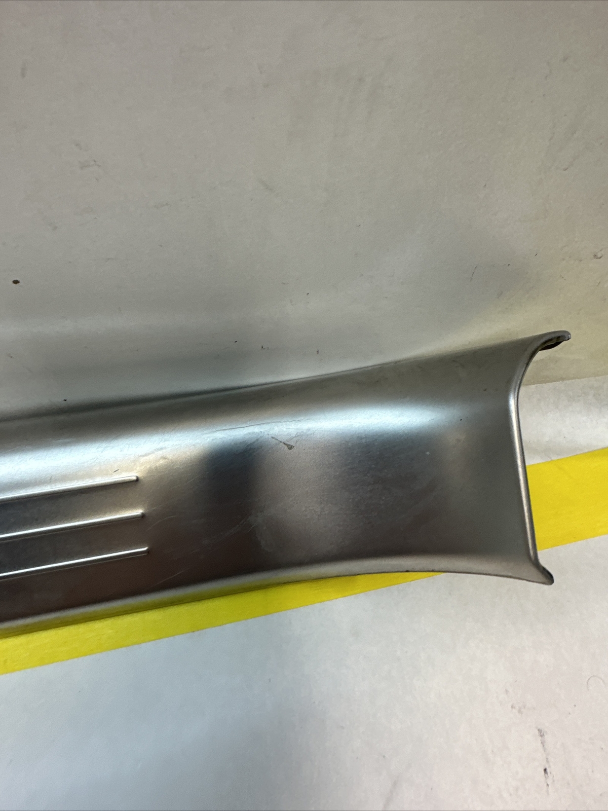 2006-2012 BENTLEY CONTINENTAL FRONT RIGHT DOOR SILL SCUFF PLATE TRIM COVER OEM