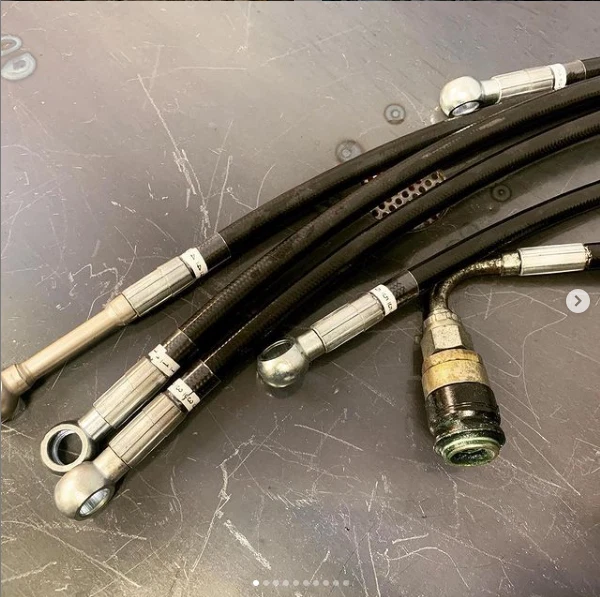 Juego de línea hidráulica Ferrari Lamborghini E-Gear F1. 0R1400452 Foto 3 de 4