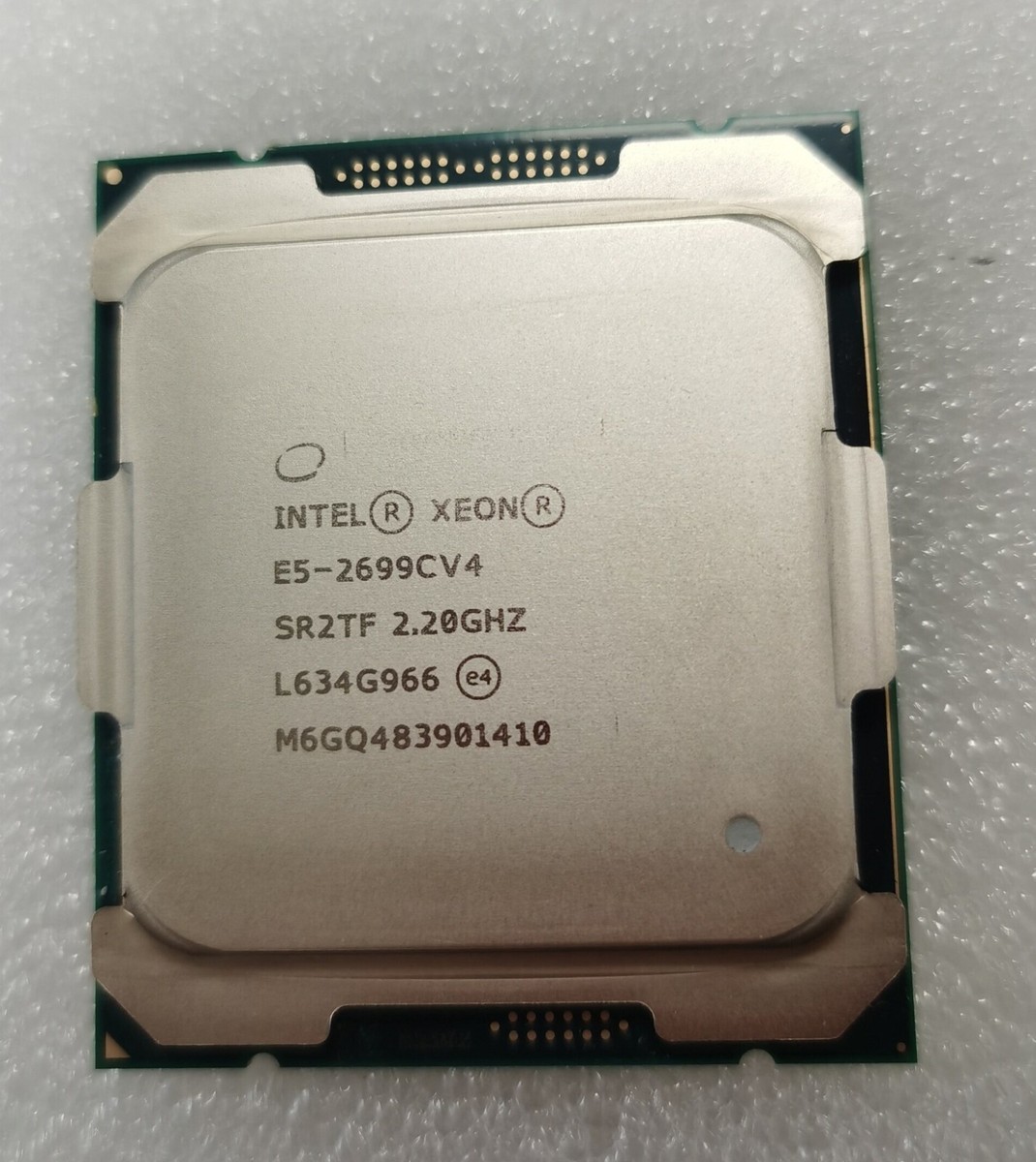 Ea888 Engine Processore Intel Xeon E5-2683 V4 Usato, 2.10 GHz, 16 Core, 40MB Cache, Socket LGA2011-3 - Per Server E Workstation Fujitsu Esprimo Q556
