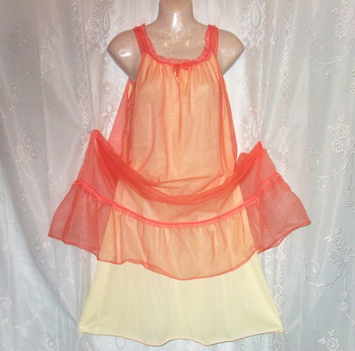 Med.1960's,2 Tone,Yellow-tangerine,sweep,chiffon,ruffles,Vtg. babydoll nightgown