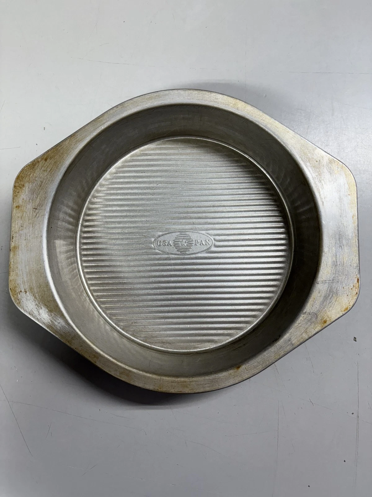 USA PAN Aluminized Steel Round Baking Roasting Pan - 9in Diameter with Handle