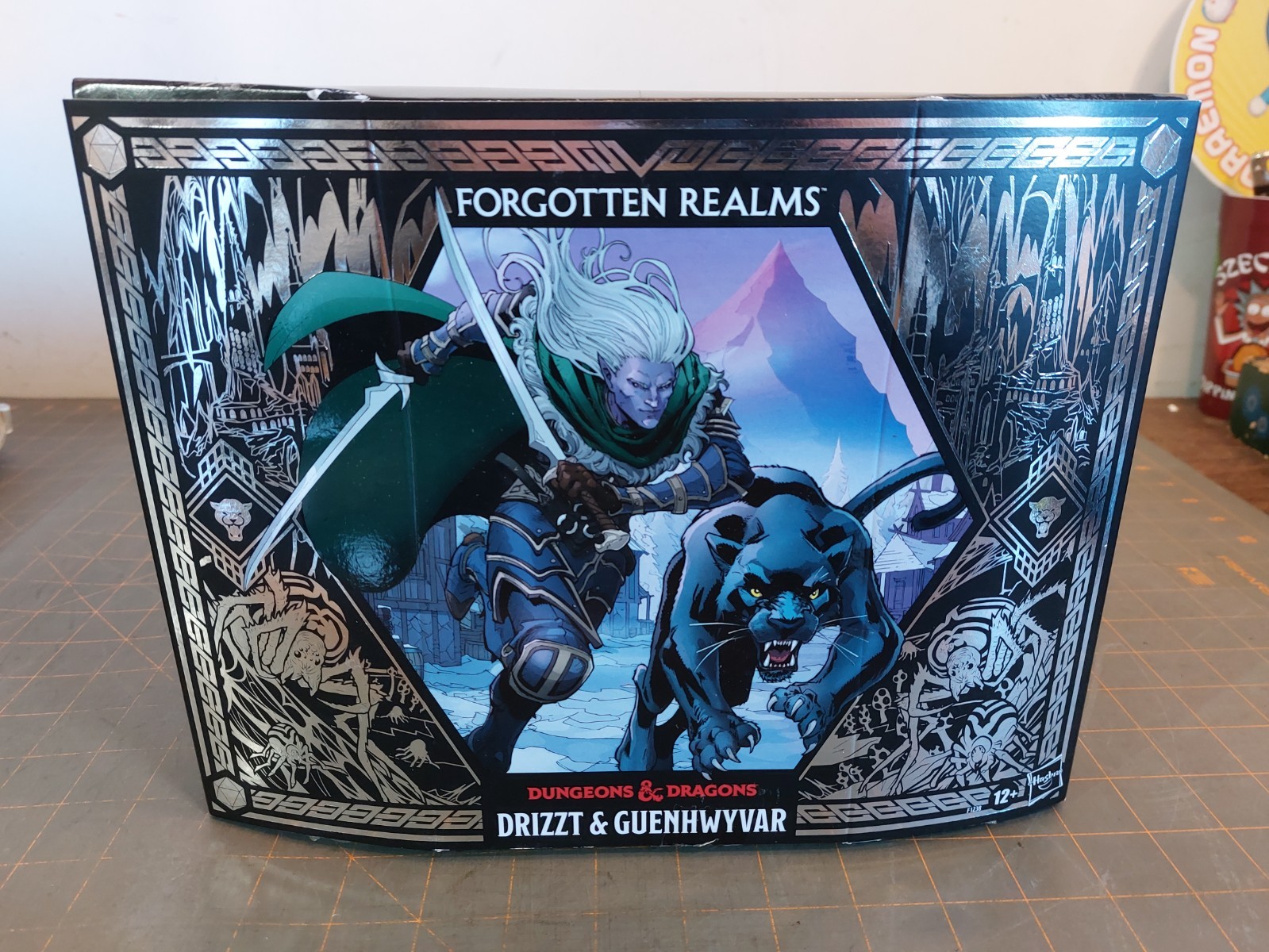 Hasbro Dungeons & Dragons Forgotten Realms Drizzt Guenhwyvar Figure Open Box thumbnail 10