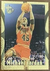 1994-95 TOPPS EMBOSSED MICHAEL JORDAN GOLDEN IDOL SP CARD #121 EX-NM+ READ DESC