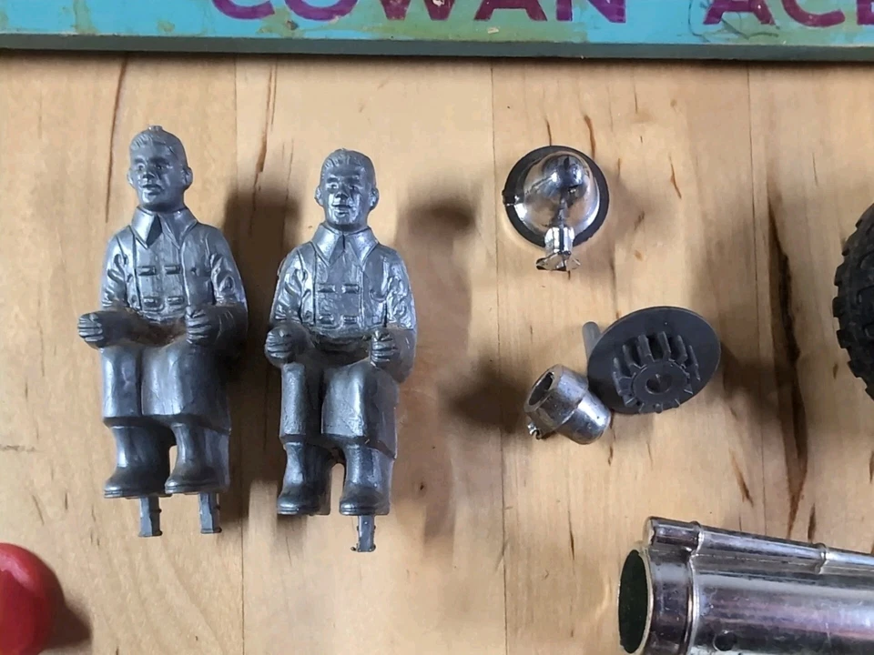 Piezas de repuesto de camión escalera de bomberos de lectura de lujo de los años 50??? Foto 4 de 4