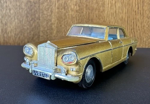 Vintage Dinky Toys Gold  Rolls Royce Silver Cloud lll 127 Made In England