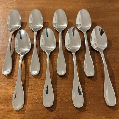 Oneida VOSS stainless TEASPOONS 6 1/4'' Set of 8 Spoons
